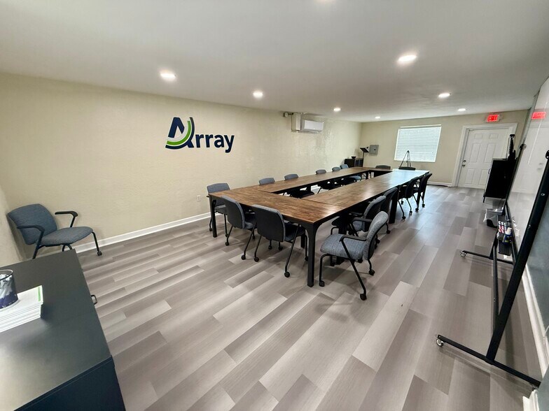 More Photos Of 1275-1279 Cleveland St, Clearwater Medical For Lease