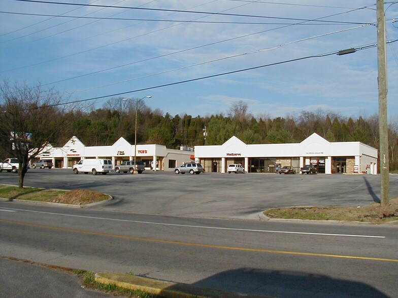 More Photos Of 350-400 E Economy Rd, Morristown Freestanding For Lease
