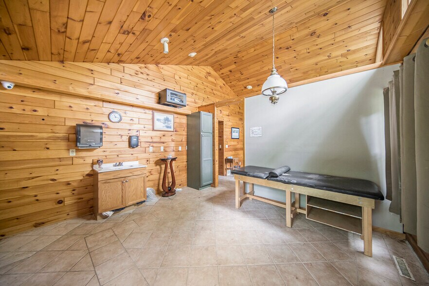 More Photos Of 355 Mannsiding Rd, Harrison Rehabilitation Center For Sale