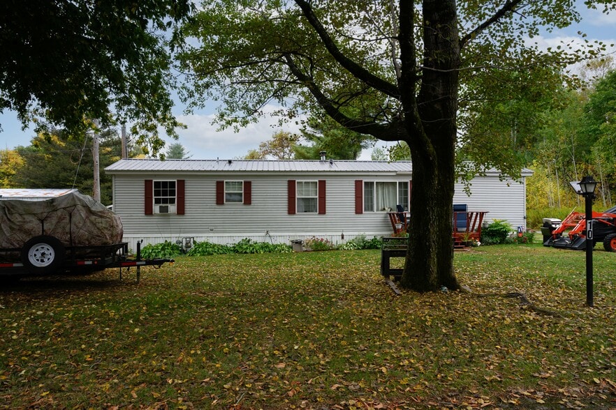 More Photos Of 53 Banker Rd, Morrisonville Manufactured Housing Mobile Home Park For Sale