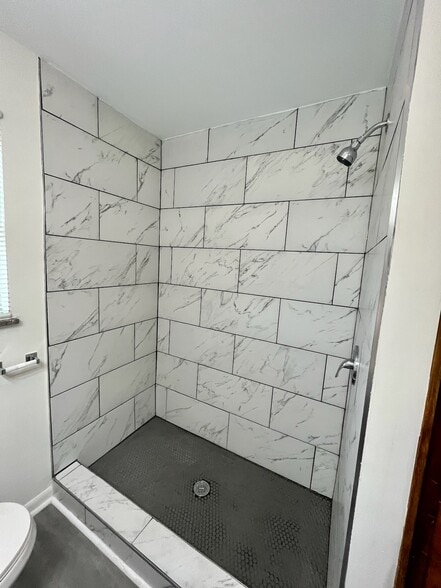 More Photos Of 1500 Fairview Ave, Columbus Multifamily For Sale