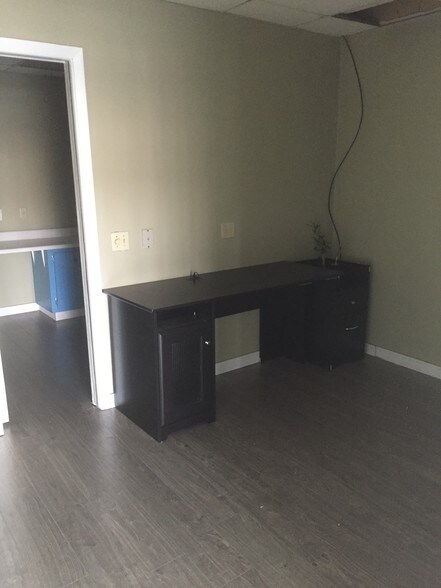 More Photos Of 1850 SW 8th St, Miami Office For Lease