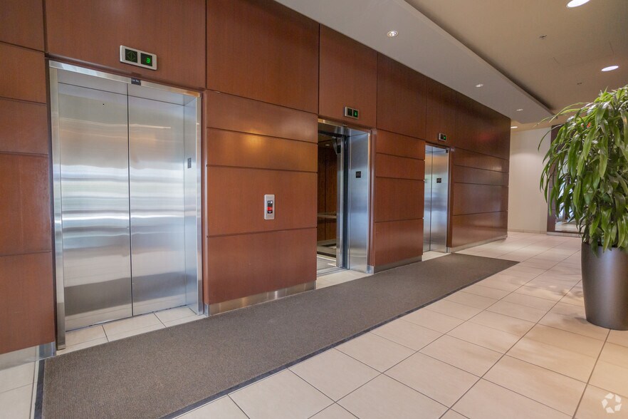 More Photos Of 1000 7th Ave SW, Calgary Office For Lease