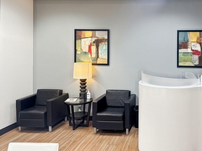 More Photos Of 871 Coronado Center Dr, Henderson Coworking Space
