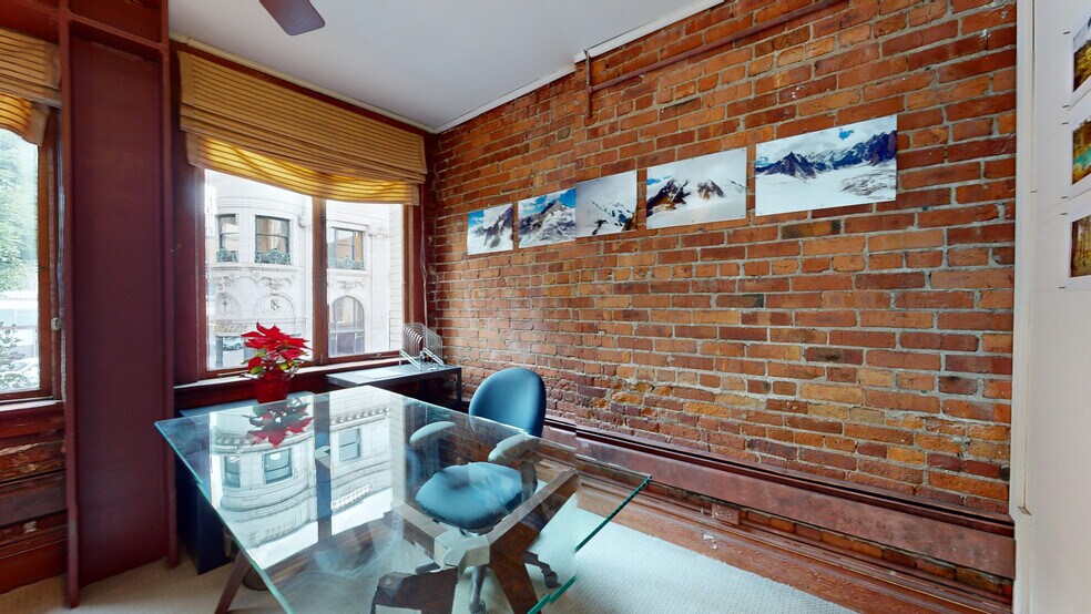 More Photos Of 708-710 Montgomery St, San Francisco Coworking Space