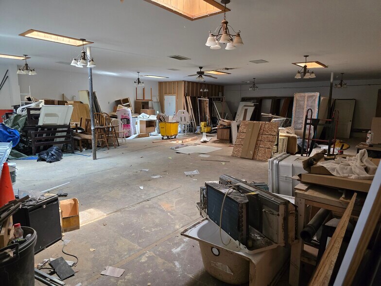 More Photos Of 1600 North Ave, Grand Junction Apartments For Lease