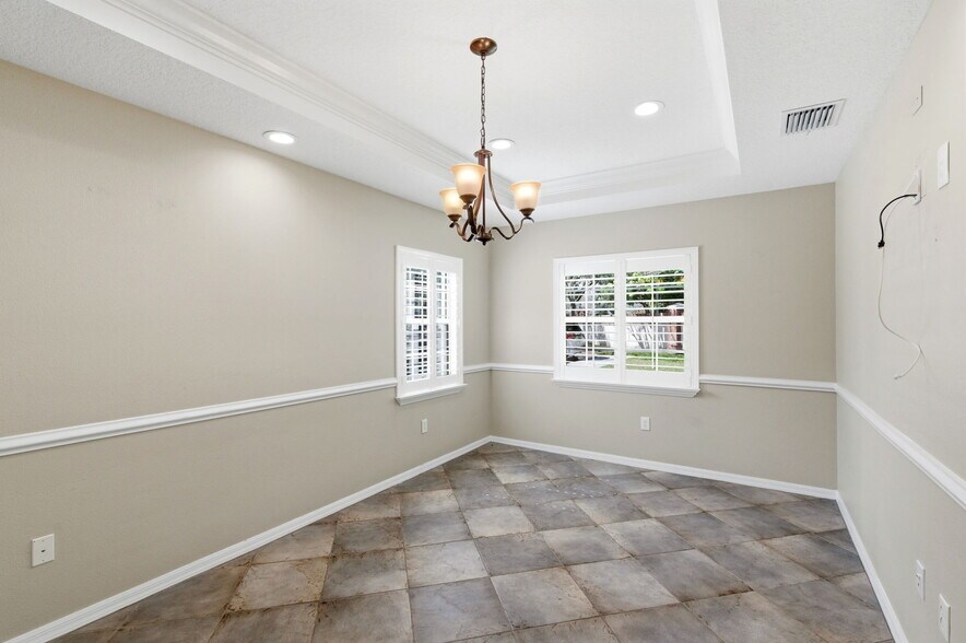 More Photos Of 11373 Country Way Blvd, Tampa Medical For Sale