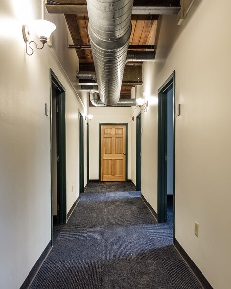 More Photos Of 11 Main St, Mystic Medical For Lease