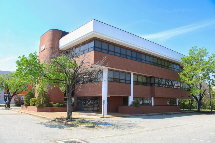 Primary Photo Of 1650 Willow Lawn Dr, Richmond Office For Sale