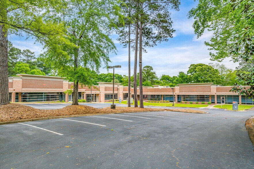 More Photos Of 100 Interstate Park Dr, Montgomery Unknown For Sale