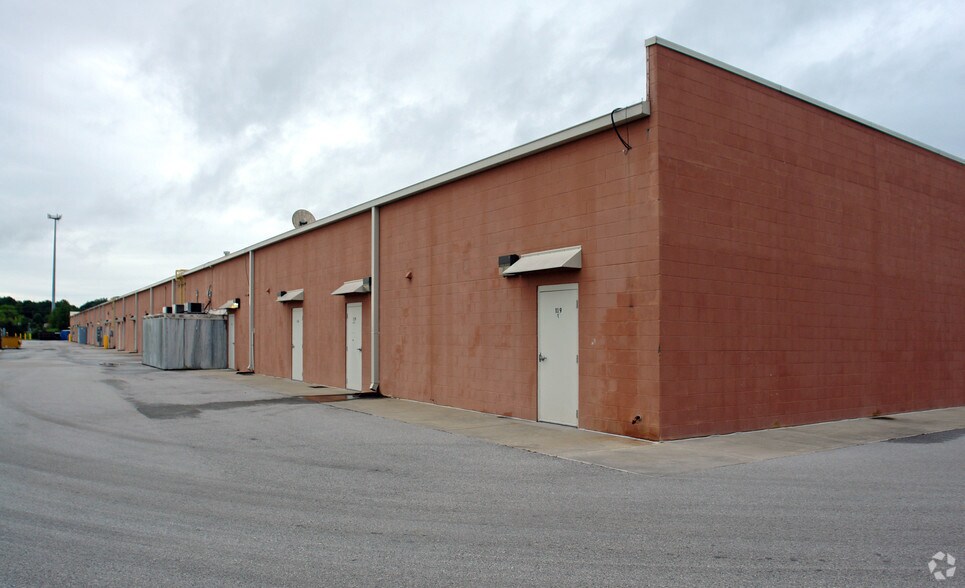 More Photos Of 480 Greenway View Dr, Chattanooga Storefront For Sale