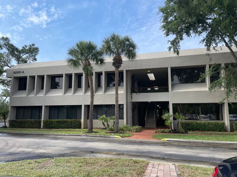 More Photos Of 9200 Bonita Beach Rd, Bonita Springs Medical For Lease