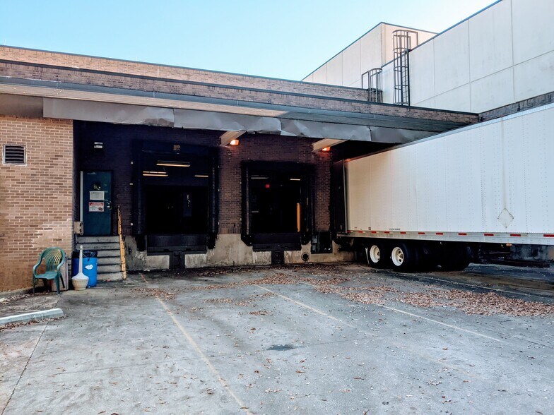 More Photos Of 200 Herald Journal Blvd, Spartanburg Manufacturing For Lease