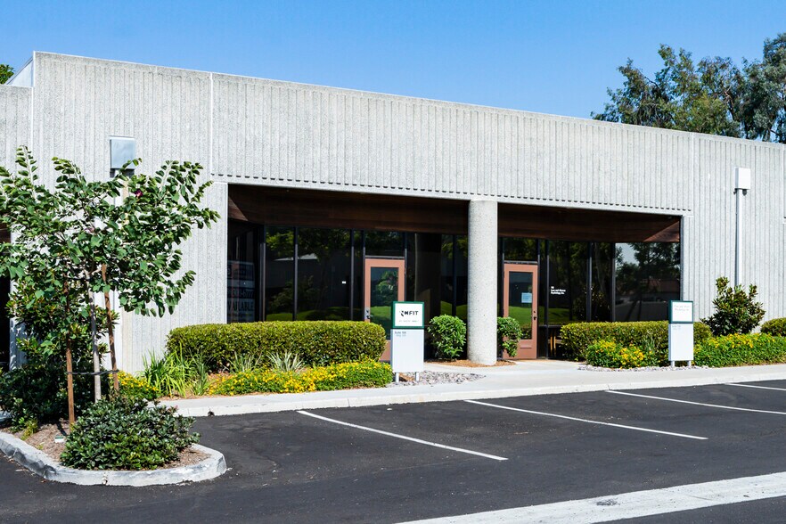 More Photos Of 535 Encinitas Blvd, Encinitas Office For Sale