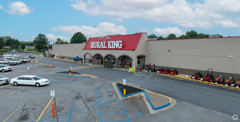 Primary Photo Of 508 10th St NW, Conover Storefront For Sale