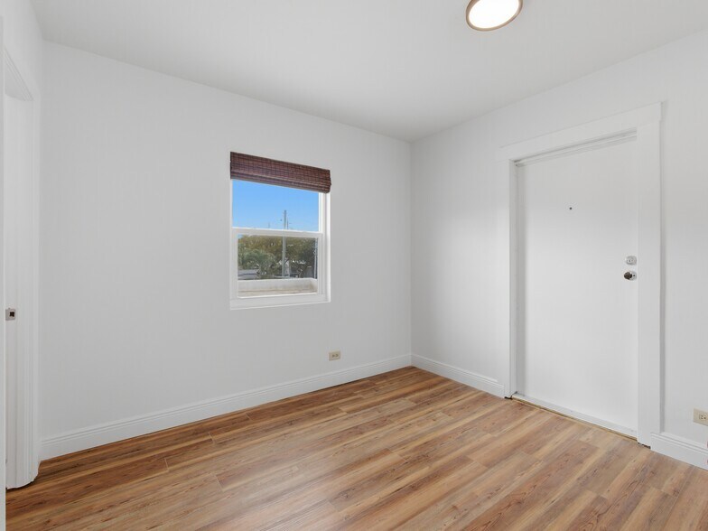 More Photos Of 82-84 SE 4th Ave, Delray Beach, Delray Beach Storefront Retail Residential For Sale