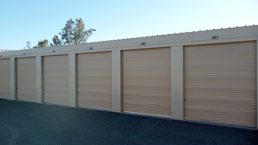 More Photos Of 7150 Knoxville Rd, Napa Self Storage For Lease
