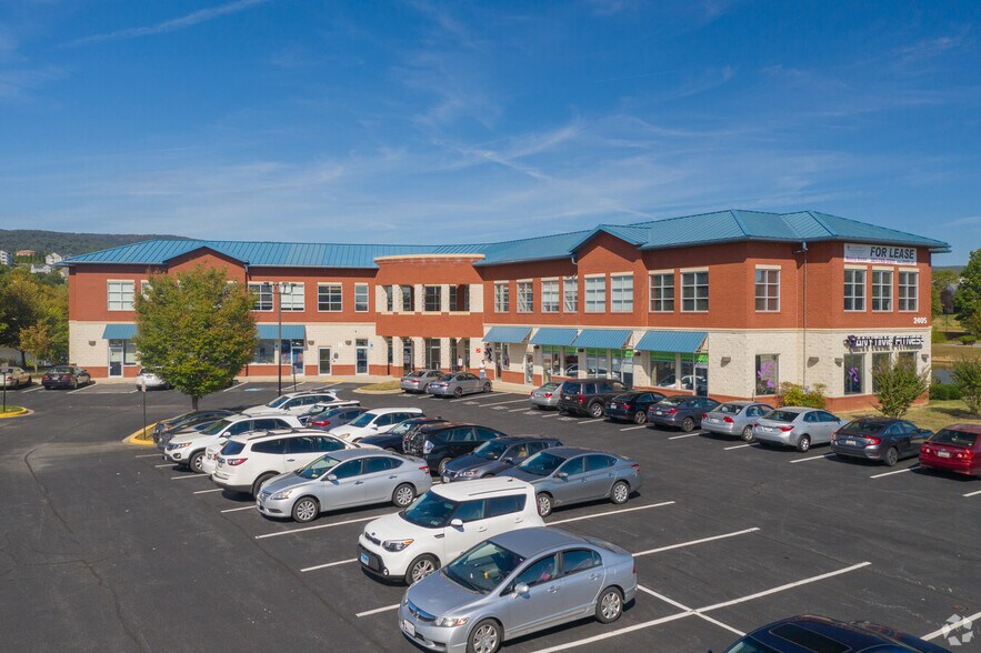 More Photos Of 2401 Whittier Dr, Frederick Storefront Retail Office For Sale