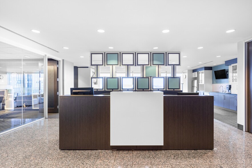 More Photos Of 421 7th Ave SW, Calgary Coworking Space