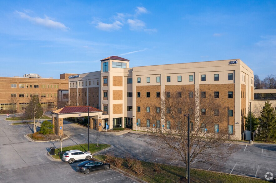 More Photos Of 160 N Eagle Creek Dr, Lexington Medical For Lease