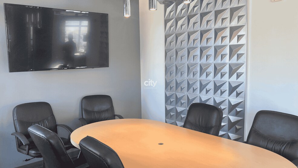 More Photos Of 18905 111 Av NW, Edmonton Flex For Sale