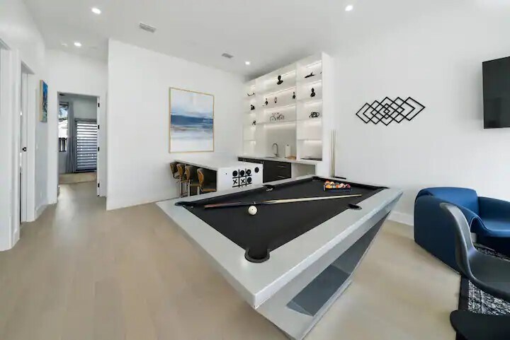 More Photos Of 21 Tidewater Ct, Panama City Beach Office Residential For Sale