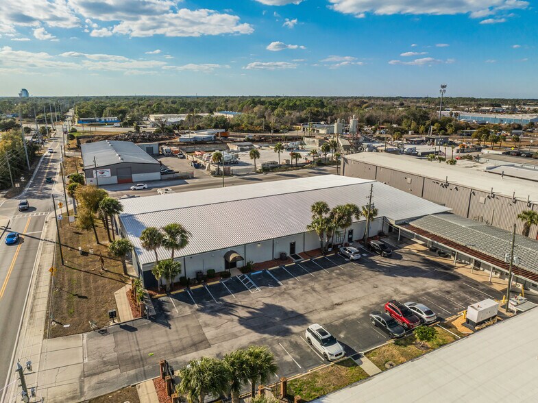 More Photos Of 440 Plumosa Ave, Casselberry Warehouse For Lease