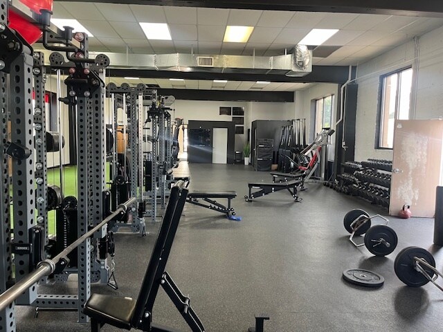 More Photos Of 125 Clinton Rd, Fairfield Warehouse For Lease