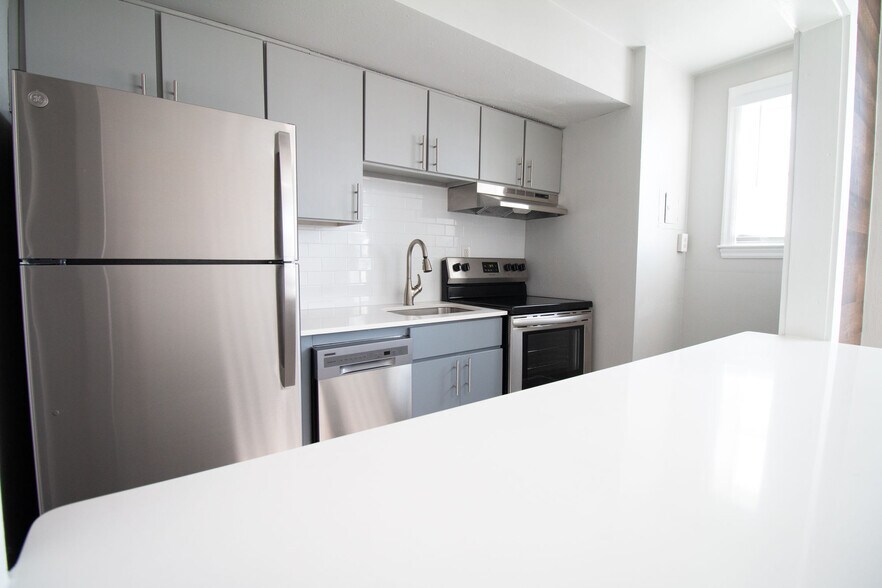 More Photos Of 205 34th St, Virginia Beach Apartments For Lease