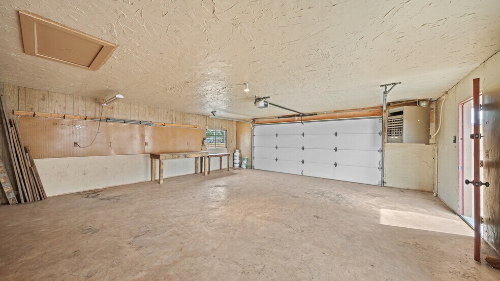 More Photos Of 421 Aspen Ave, Fruita Storefront Retail Residential For Sale