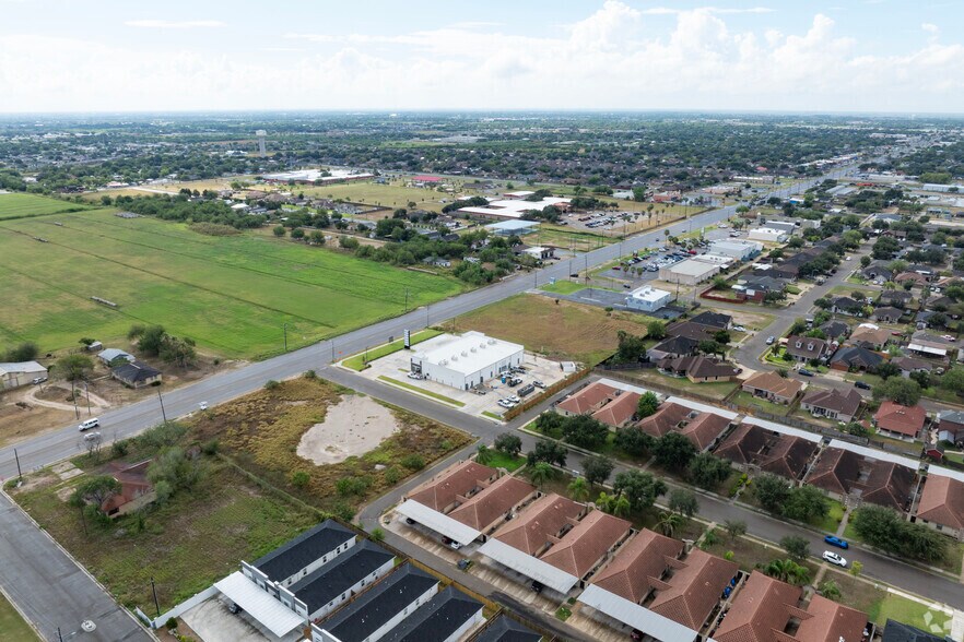 More Photos Of 3306 Raul Longoria Rd, San Juan Restaurant For Lease