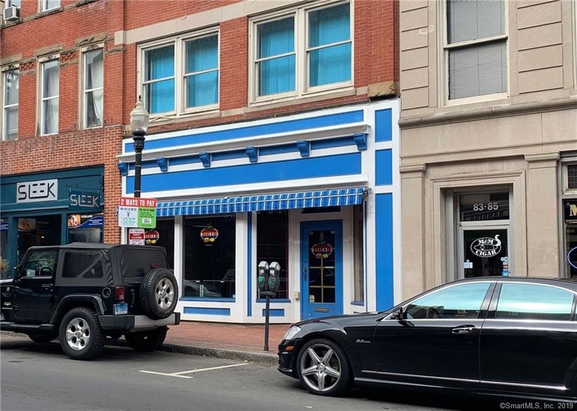 More Photos Of 83 Washington St, Norwalk Apartments For Sale