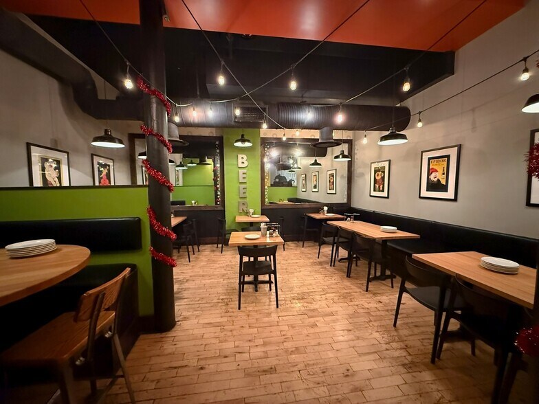 More Photos Of 222 Capitol St, Charleston Storefront Retail Office For Sale