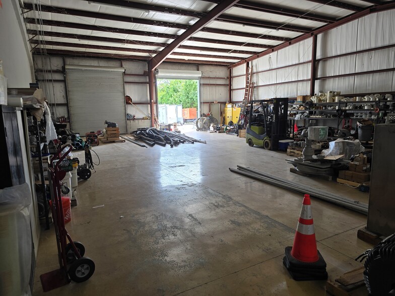 More Photos Of 5605 2nd St W, Lehigh Acres Warehouse For Sale