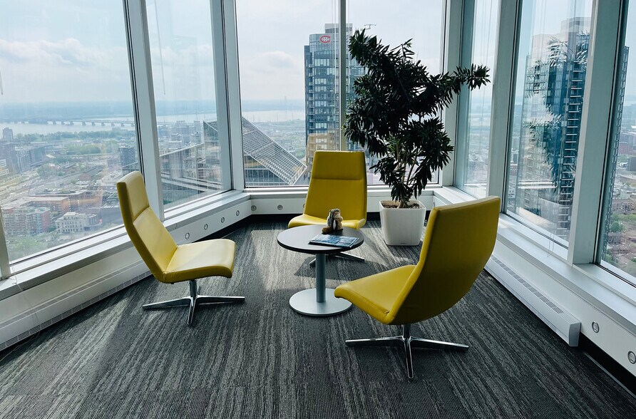 More Photos Of 1250 Boul René-Lévesque O, Montréal Office Residential For Lease