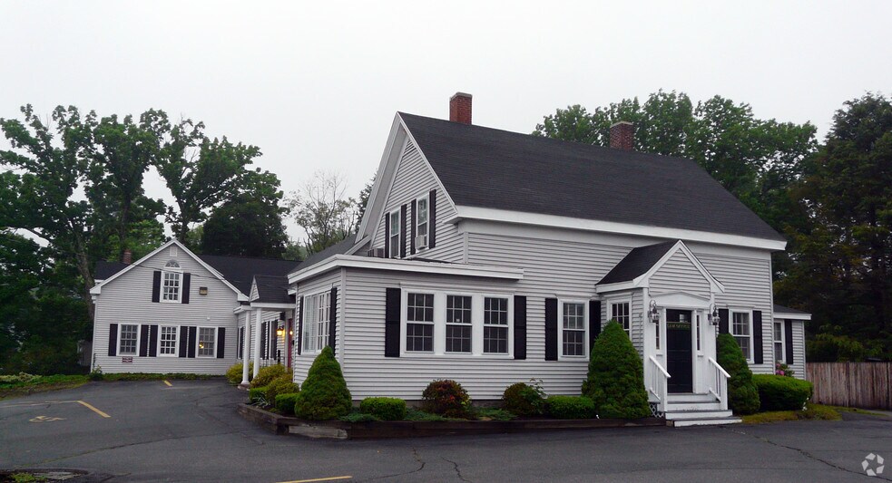 More Photos Of 529 Pearl St, Brockton Office For Sale