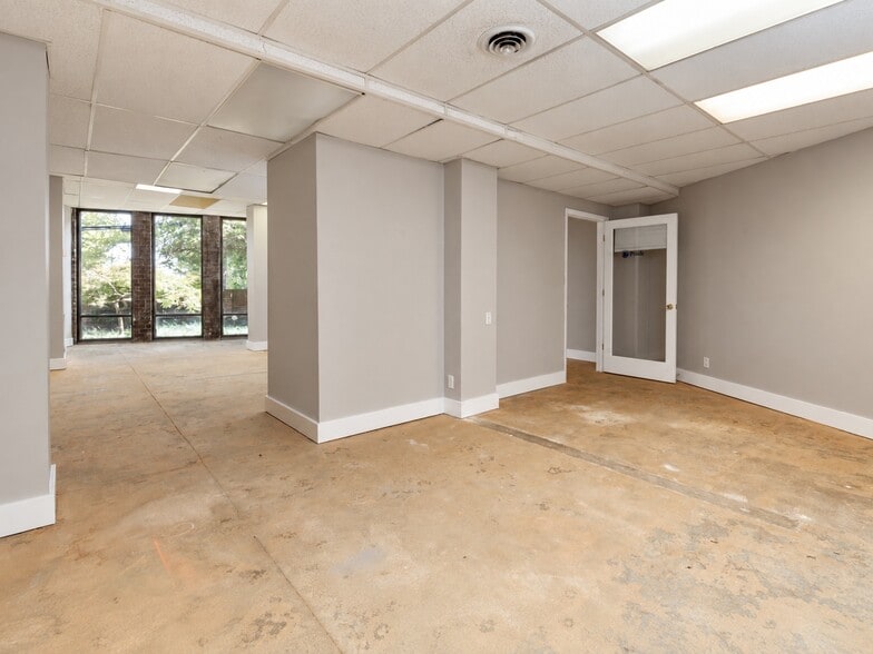 More Photos Of 100 Severn Ave, Annapolis Office Residential For Sale