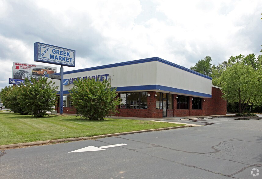 Primary Photo Of 5122 E Independence Blvd, Charlotte Freestanding For Sale