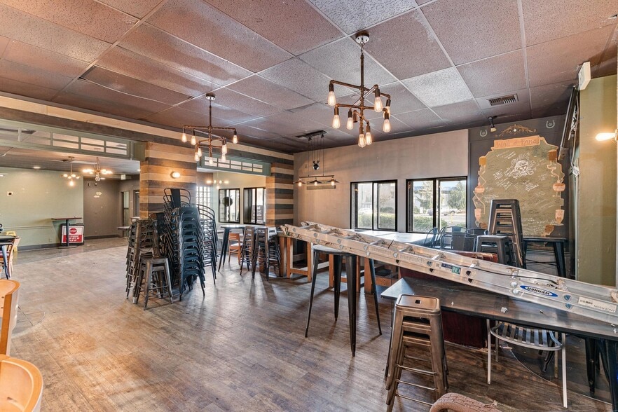 More Photos Of 351 Park Ave N, Renton Restaurant For Sale