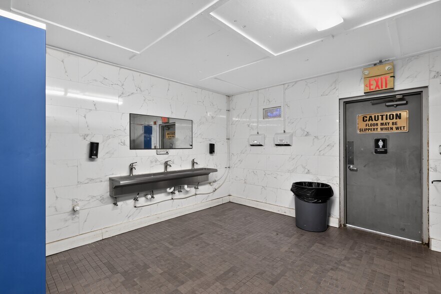 More Photos Of 13 Beaver St, Hulmeville Swimming Pool For Sale