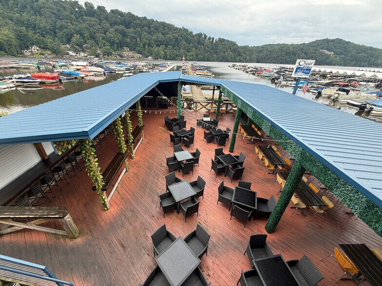More Photos Of 69 Mont Chateau Rd, Morgantown Restaurant For Sale