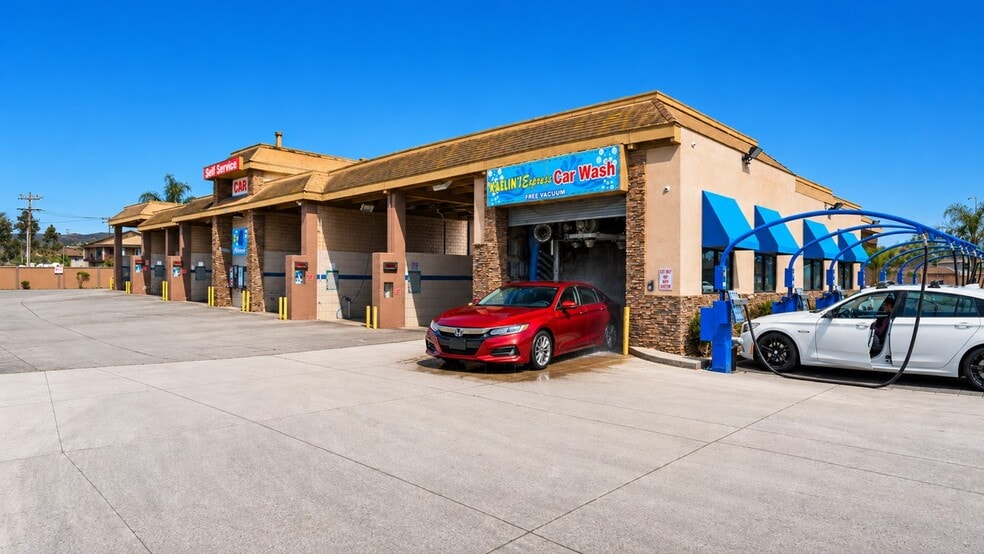 Primary Photo Of 1437 E Main St, El Cajon Carwash For Sale