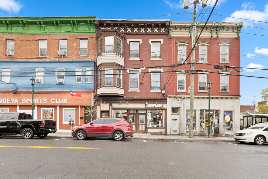 Primary Photo Of 29 Broadway, Haverstraw Storefront Retail Residential For Lease