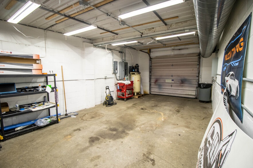 More Photos Of 10185 N Saginaw Rd, Clio Auto Repair For Sale