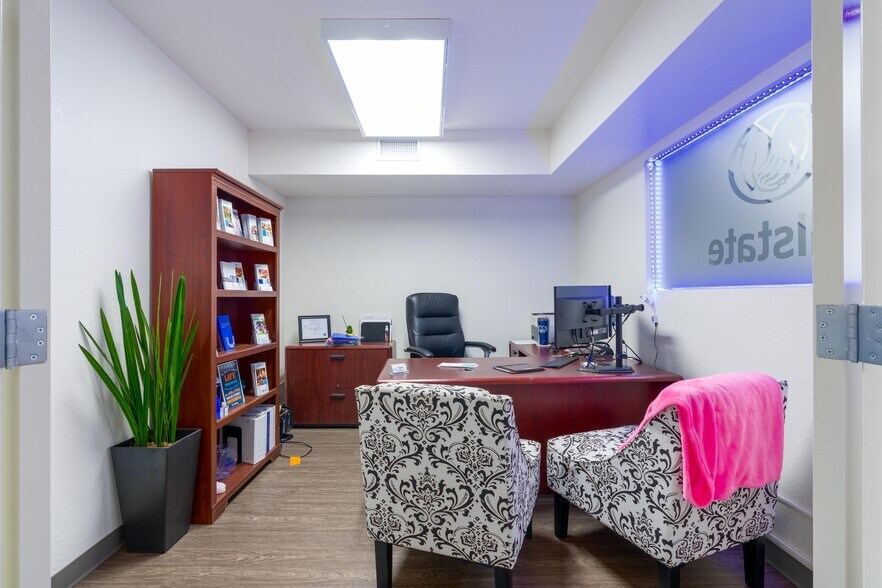 More Photos Of 1111 W Town and Country Rd, Orange Medical For Sale