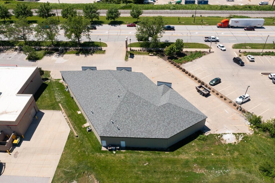 More Photos Of 2411 2nd St, Coralville Unknown For Sale
