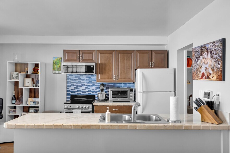 More Photos Of 912 Pohalski St, Key West Multifamily For Sale