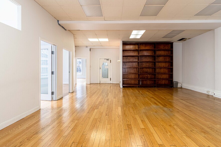 More Photos Of 212 Sutter St, San Francisco Office For Lease