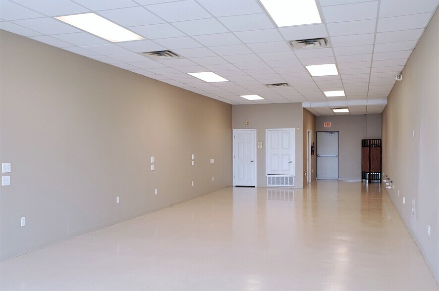 More Photos Of 1705 S Fort Hood Rd, Killeen Freestanding For Lease