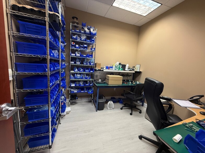 More Photos Of 355 Piercy Rd, San Jose Research And Development For Sale